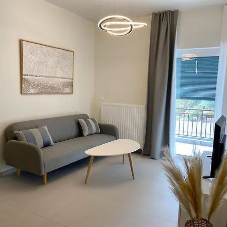 J&l Appartement Tríkala