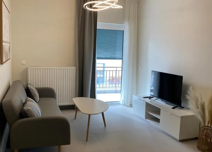 J&l דירה טריקלה