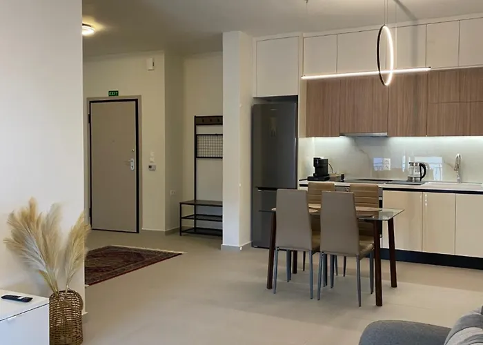 דירה J&l טריקלה