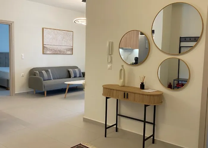 J&l דירה טריקלה